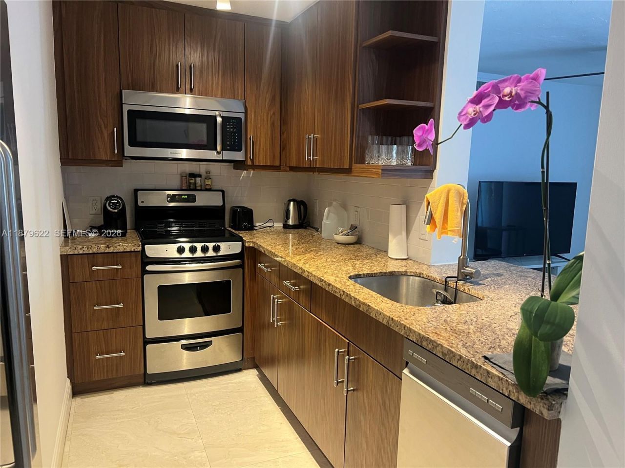 3304 Virginia St, Unit 6C, Miami, FL 33133 Photo