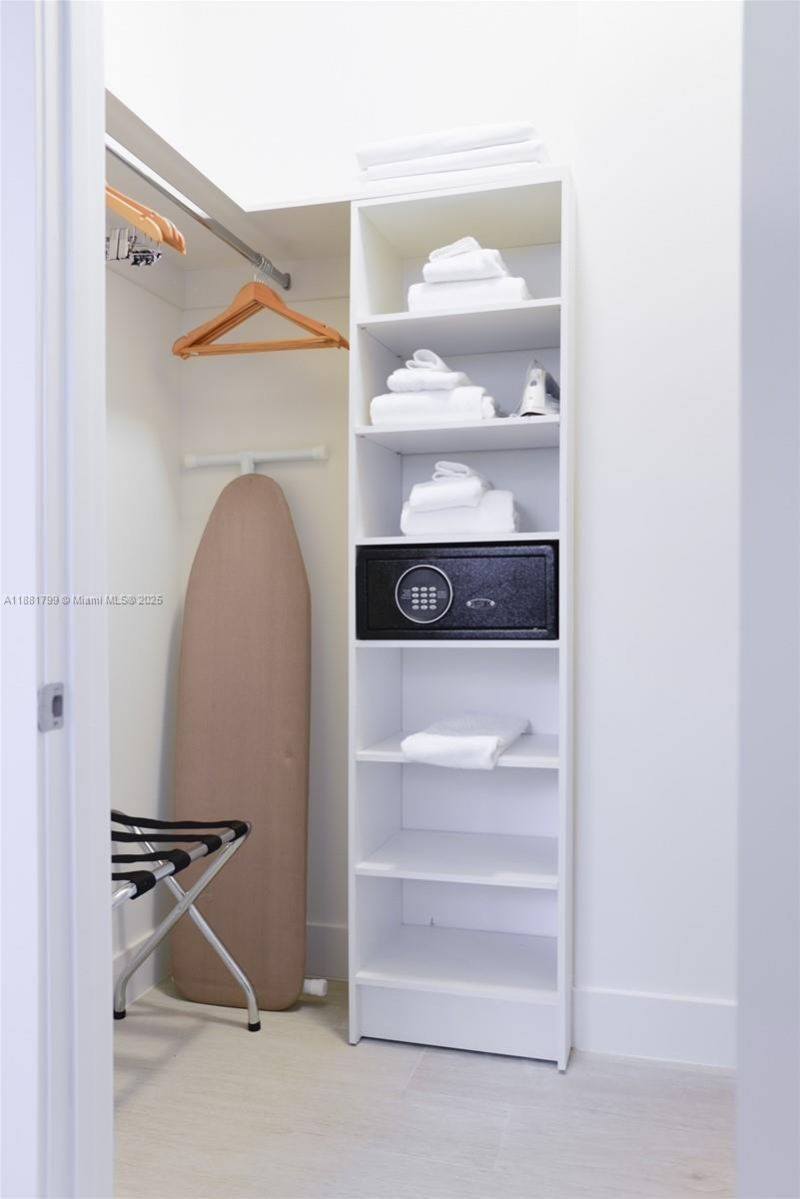 4010 S Ocean Dr, Unit R302, Hollywood, FL 33019 Photo