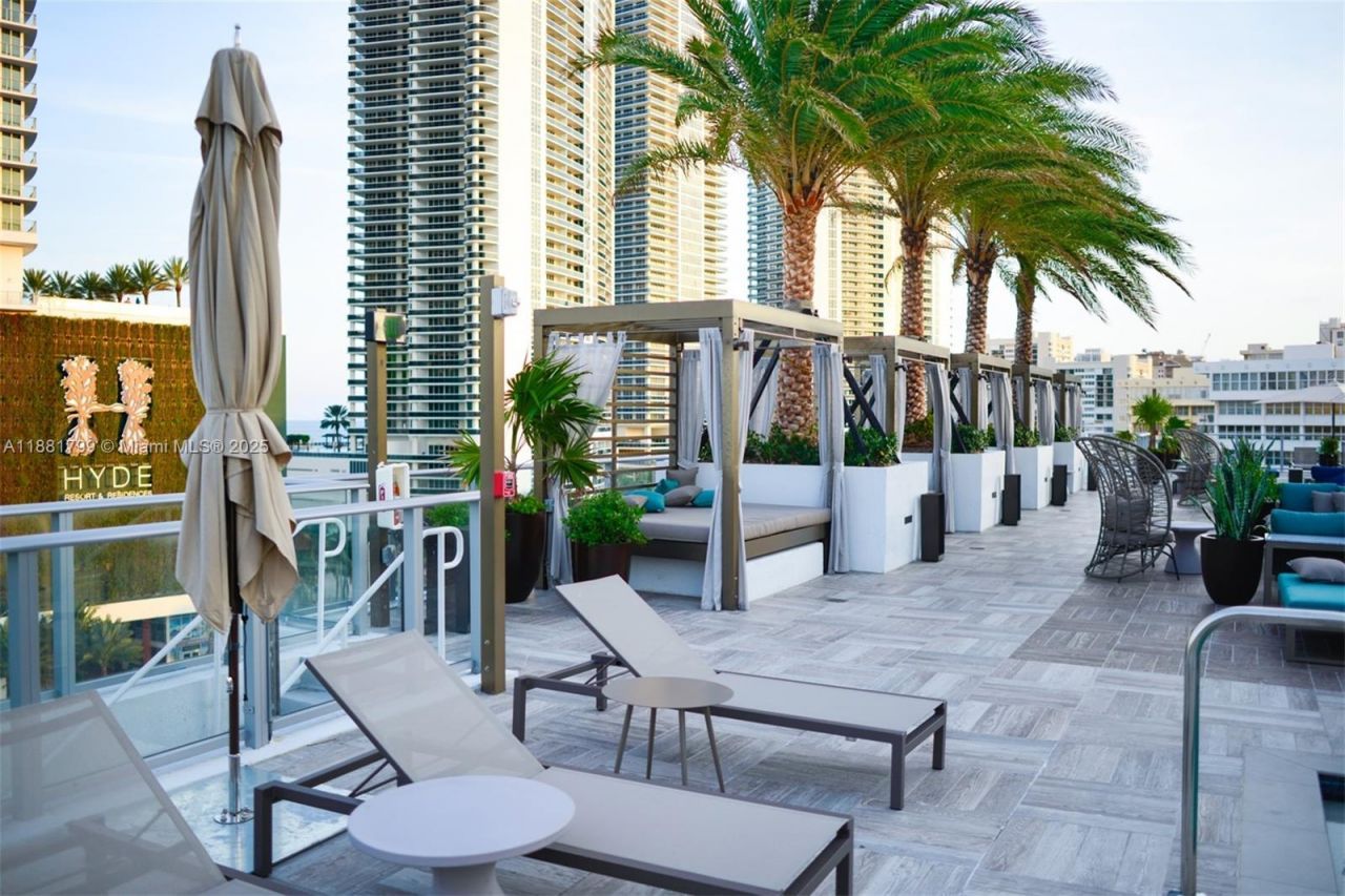 4010 S Ocean Dr, Unit R302, Hollywood, FL 33019 Photo