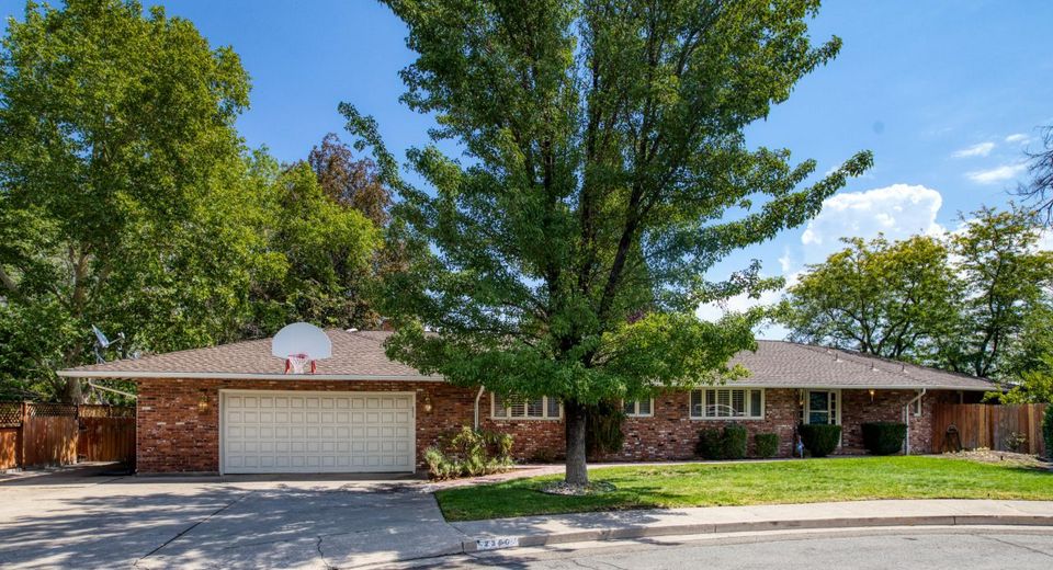 2350 Barnes Circle, Reno, NV 89509 Photo