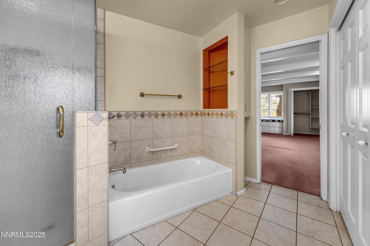 2350 Barnes Circle, Reno, NV 89509 Photo