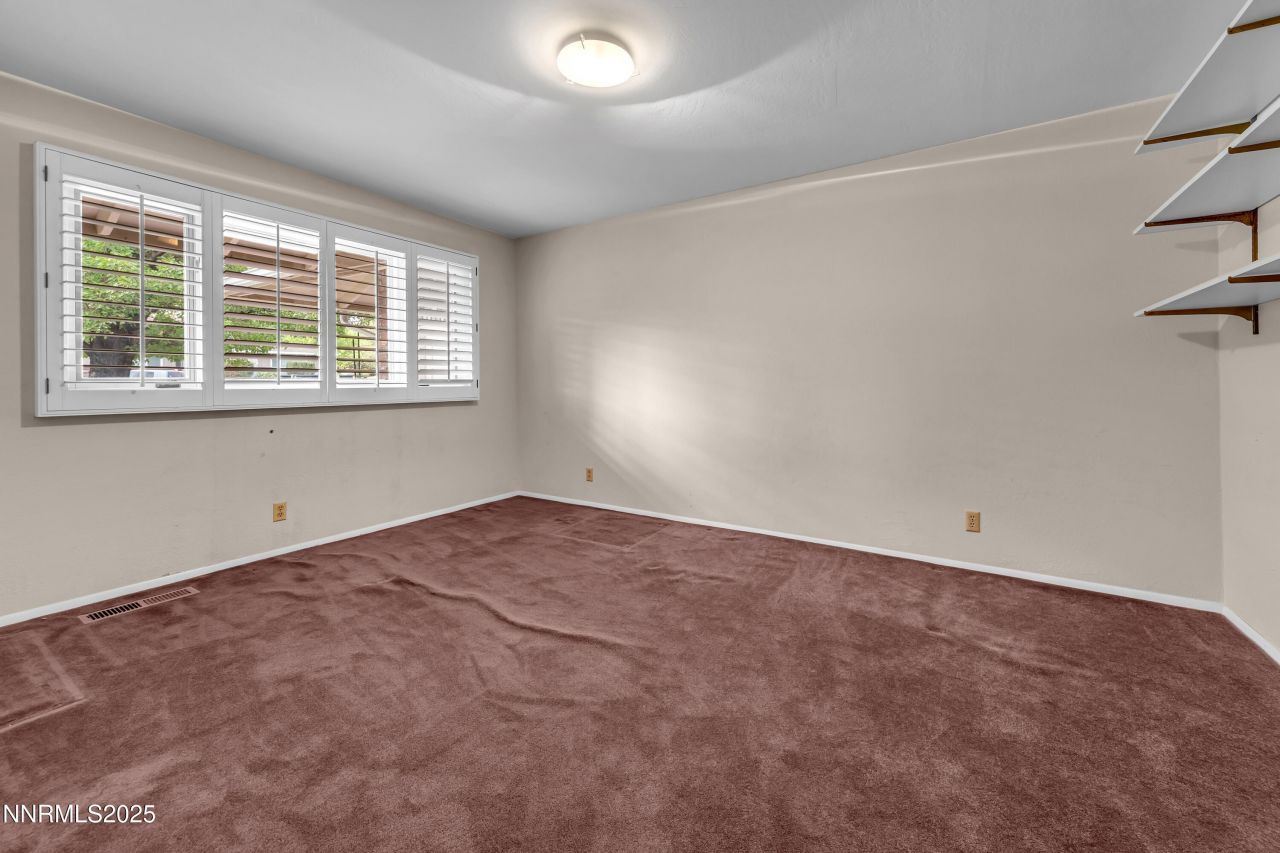 2350 Barnes Circle, Reno, NV 89509 Photo