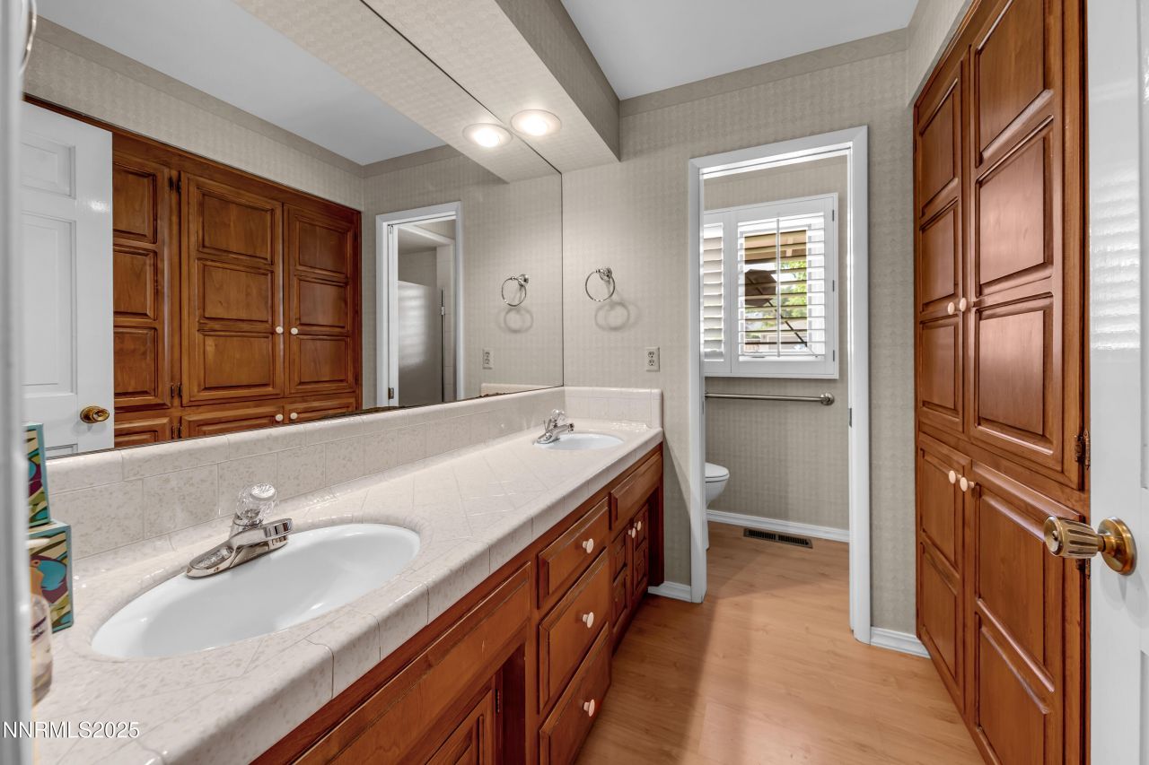 2350 Barnes Circle, Reno, NV 89509 Photo