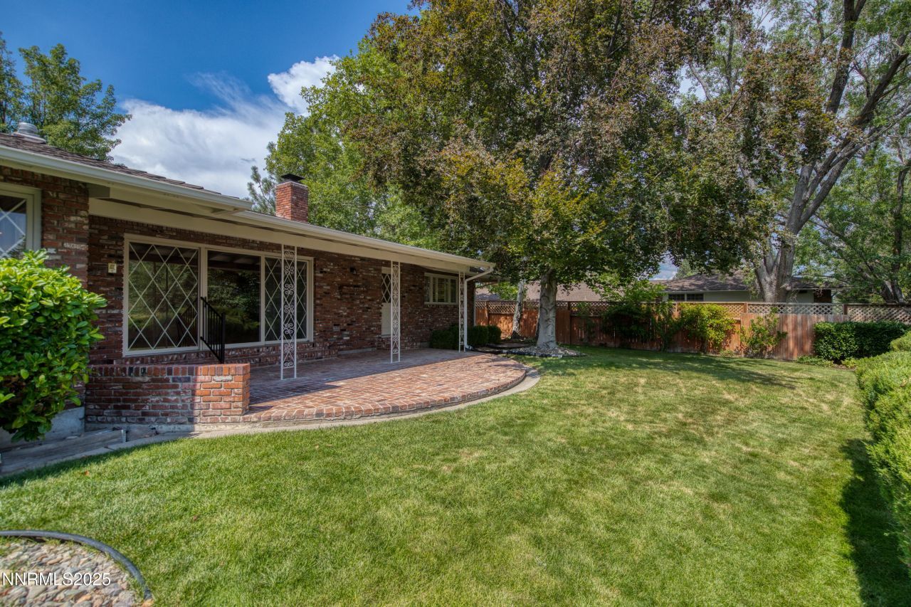 2350 Barnes Circle, Reno, NV 89509 Photo