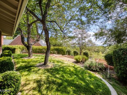 2350 Barnes Circle, Reno, NV 89509 Photo