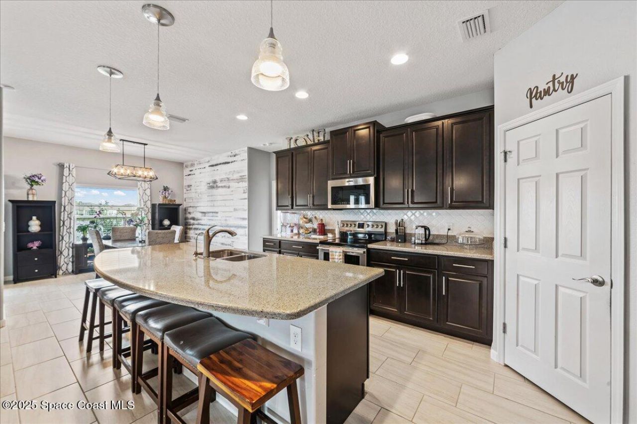 3375 Salt Marsh Circle, West Melbourne, FL 32904 Photo