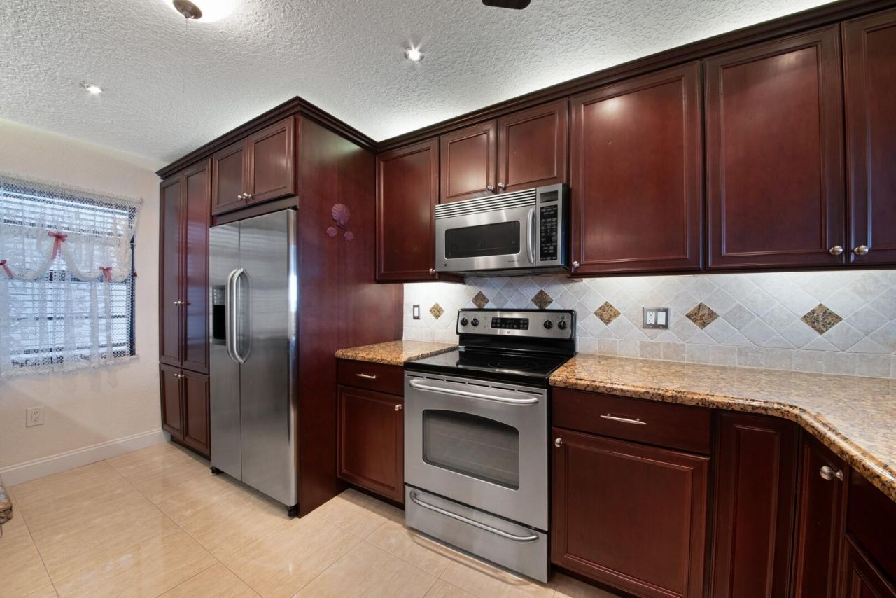 3100 NE 48th Street, Unit Ph10, Fort Lauderdale, FL 33308 Photo