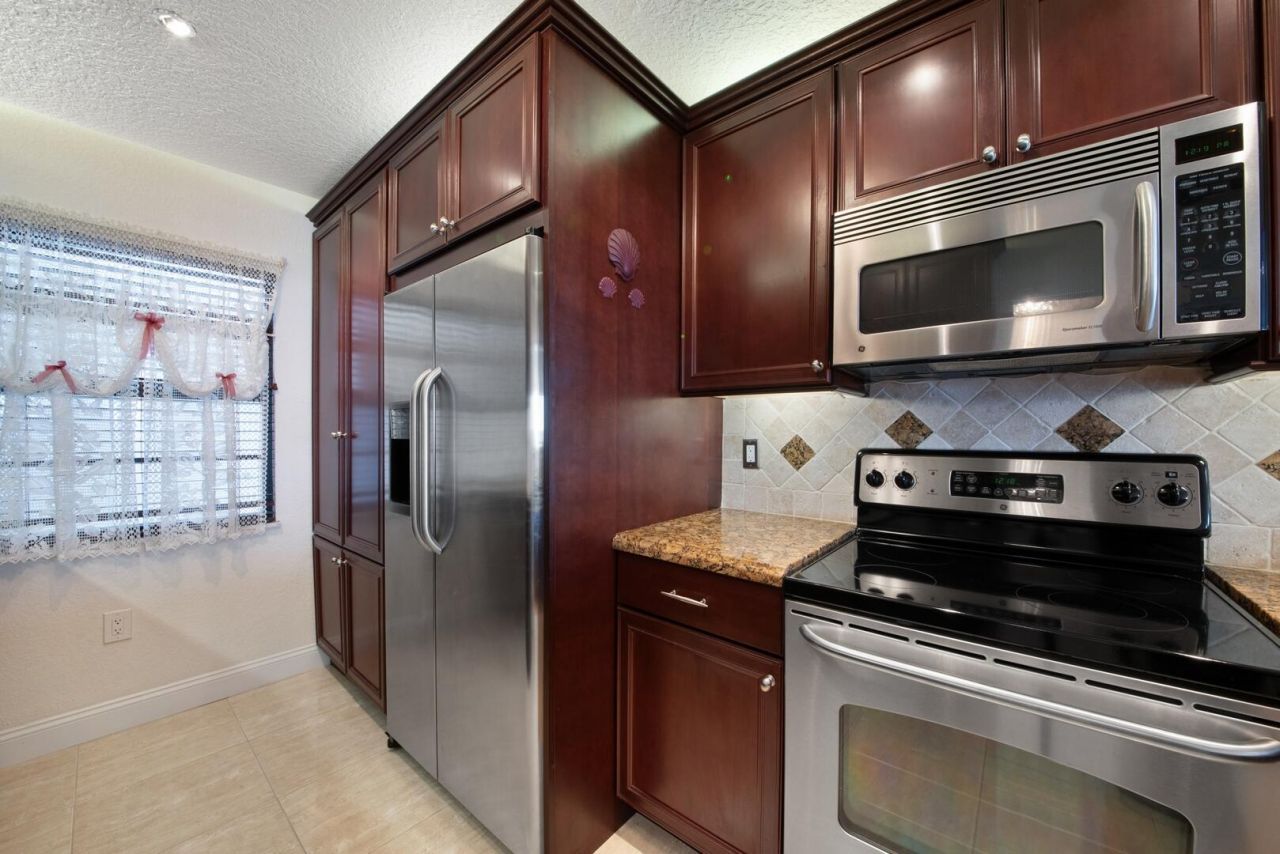 3100 NE 48th Street, Unit Ph10, Fort Lauderdale, FL 33308 Photo