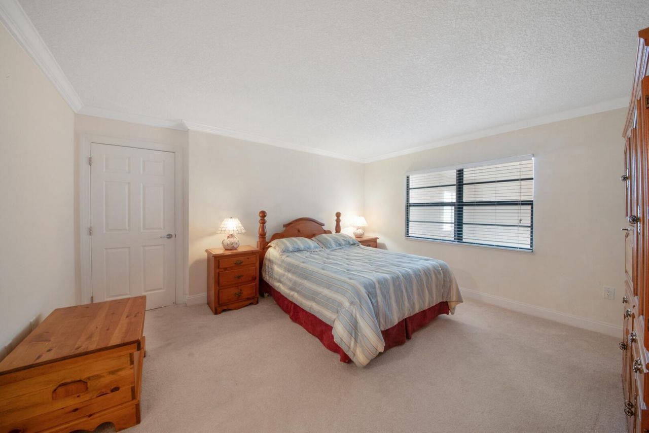 3100 NE 48th Street, Unit Ph10, Fort Lauderdale, FL 33308 Photo