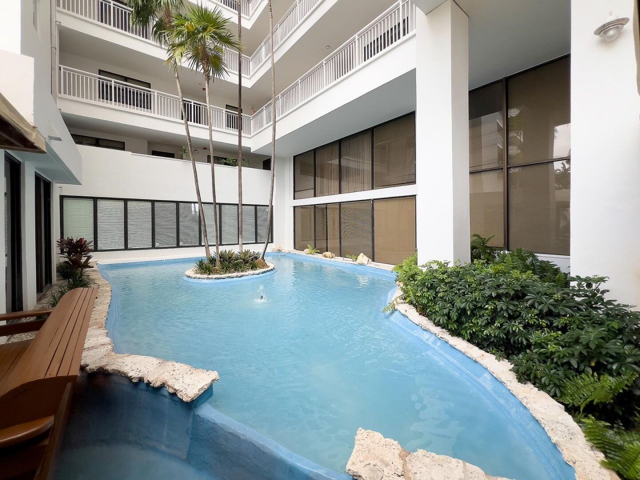 3100 NE 48th Street, Unit Ph10, Fort Lauderdale, FL 33308 Photo