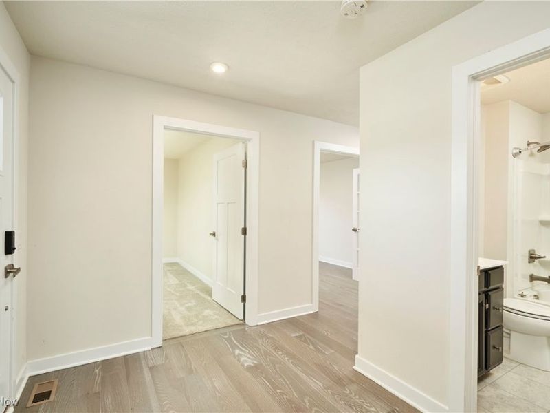 3649 Stradley Circle, Norton, OH 44203 Photo 8