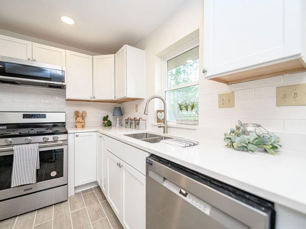 910 E St Eunice Road, Fulton, MO 65251