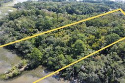 6444 St Anthony Drive photo 4