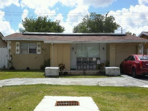 6632 Emerald Lake Drive, Miramar, FL 33023