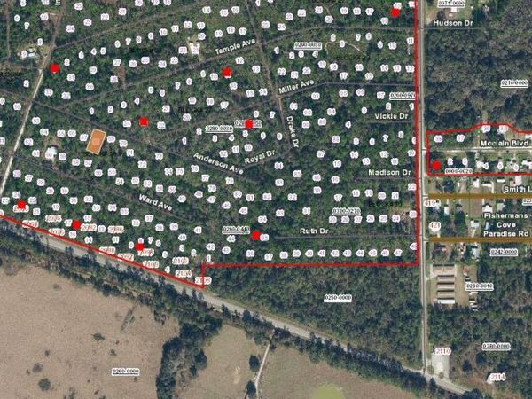 211 ANDERSON Avenue, Crescent City, FL 32112