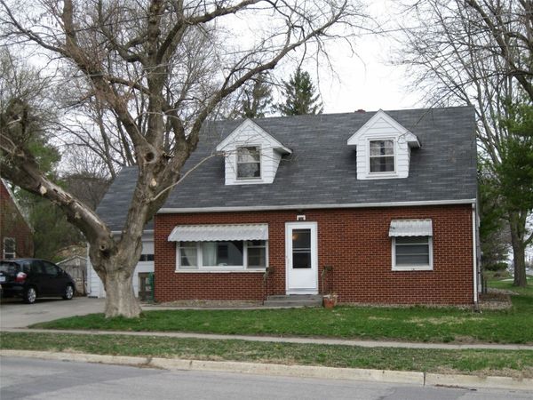 703 16th Street, Ames, IA 50010