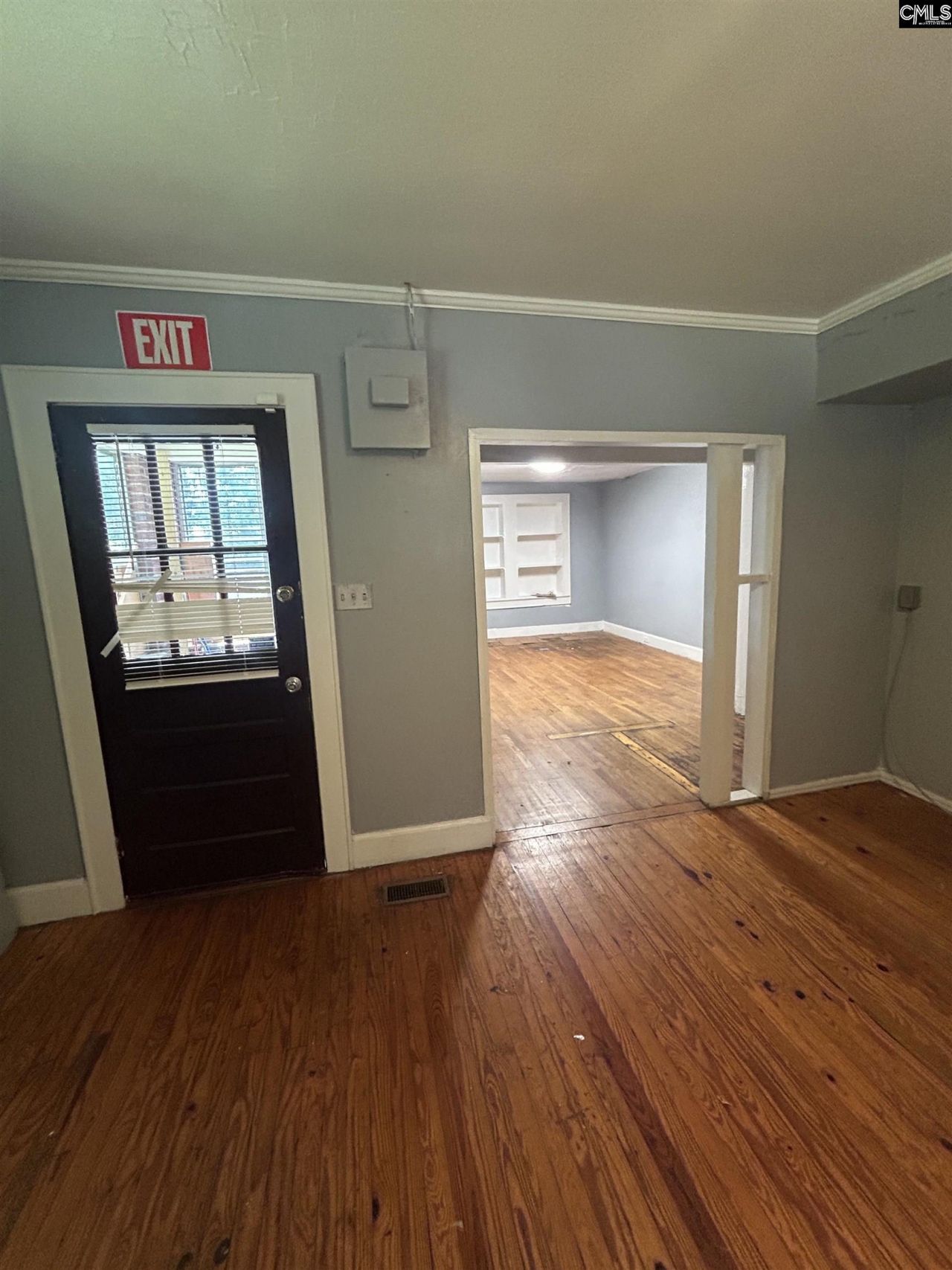 1058 St. Andrews  Photo 10