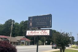 1058 St. Andrews  photo 4