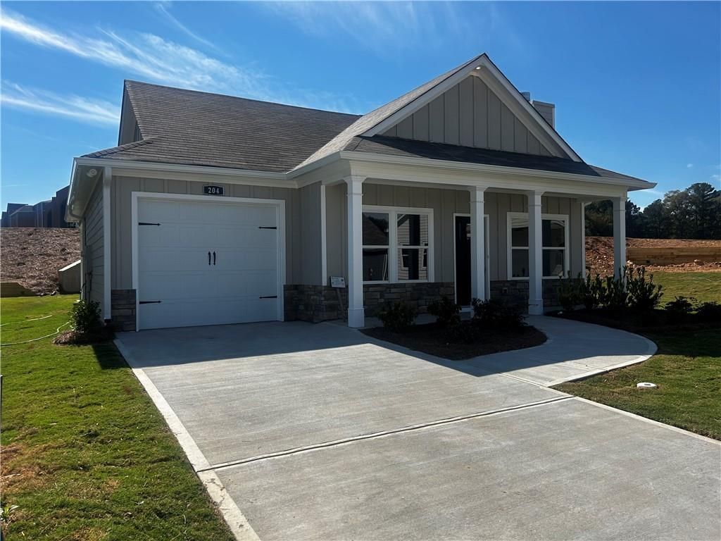 138 Sunflower Circle Ne, Cartersville, GA 30121 Main Photo