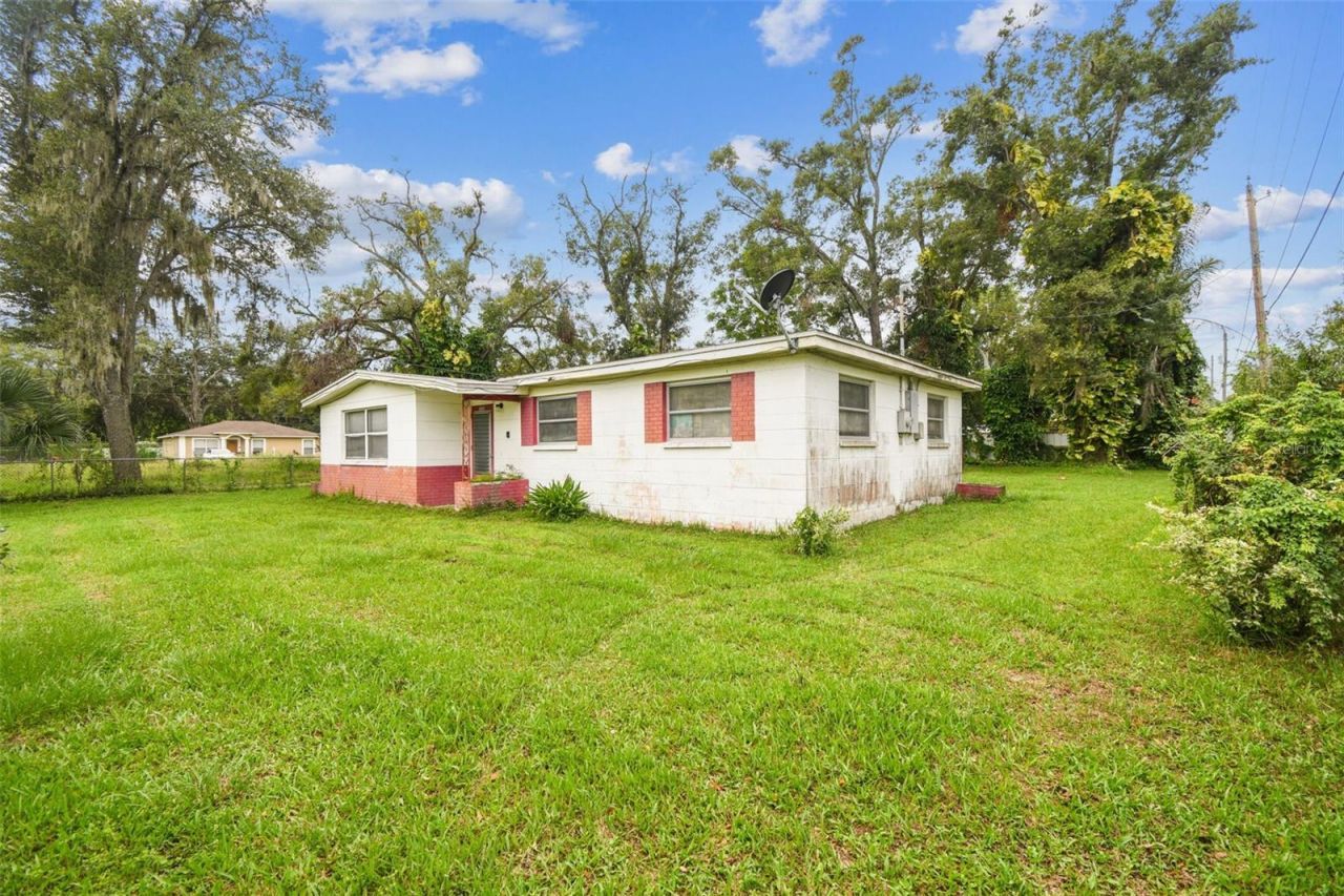 7512 Rhode Island Drive, Tampa, FL 33619 Photo