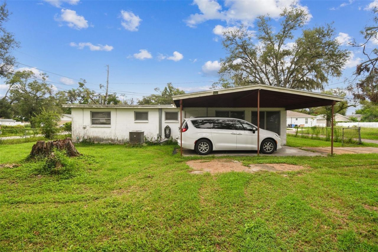 7512 Rhode Island Drive, Tampa, FL 33619 Photo