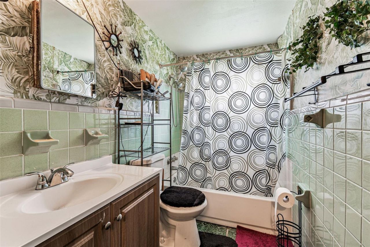 7512 Rhode Island Drive, Tampa, FL 33619 Photo