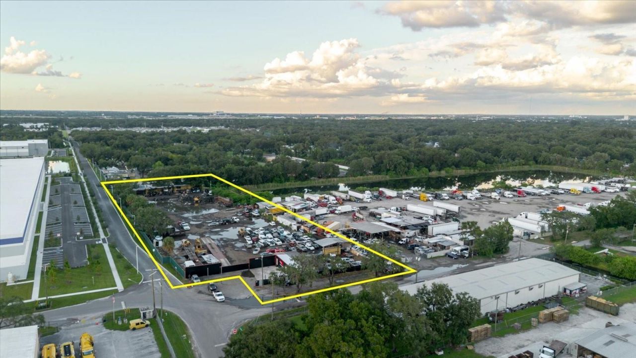 5404 S 24th Avenue, Tampa, FL 33619 Photo