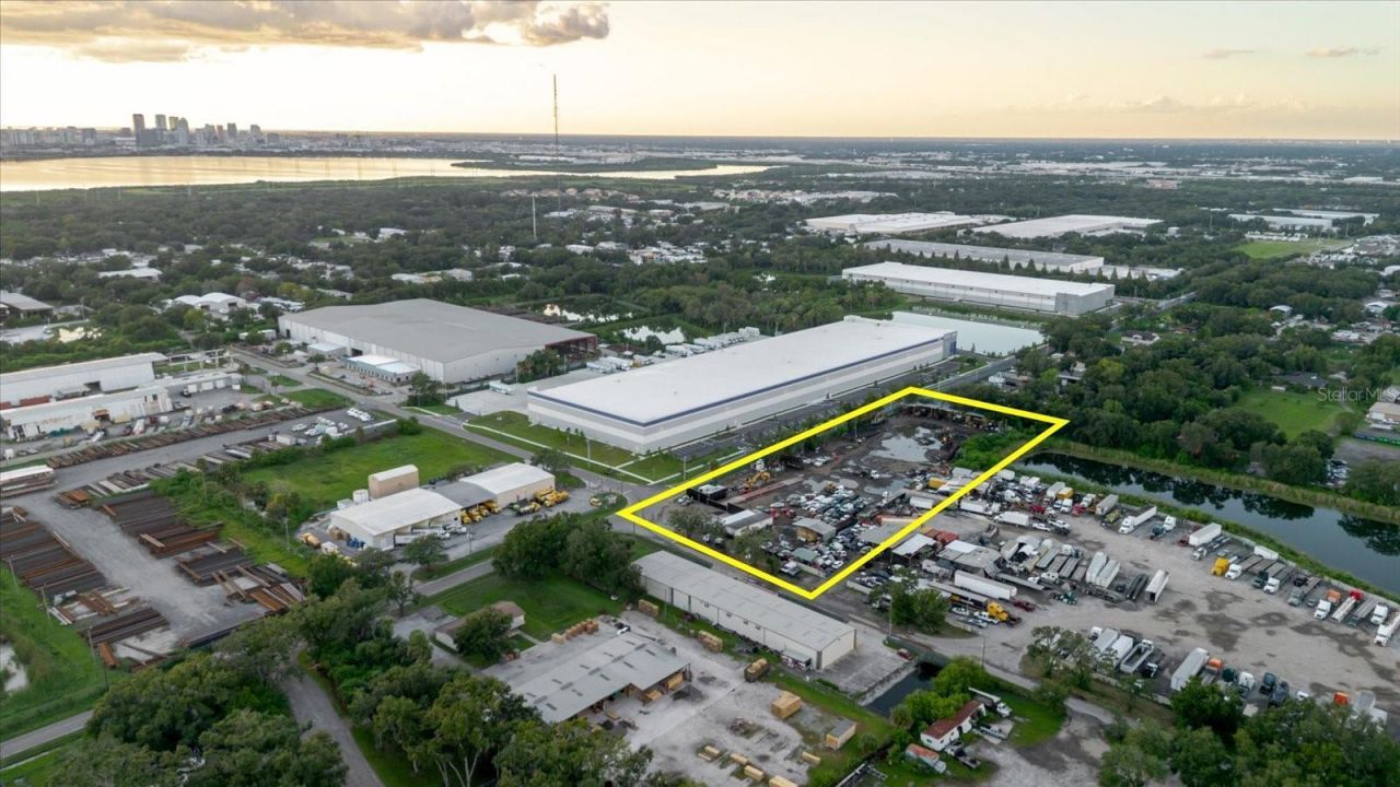 5404 S 24th Avenue, Tampa, FL 33619 Photo