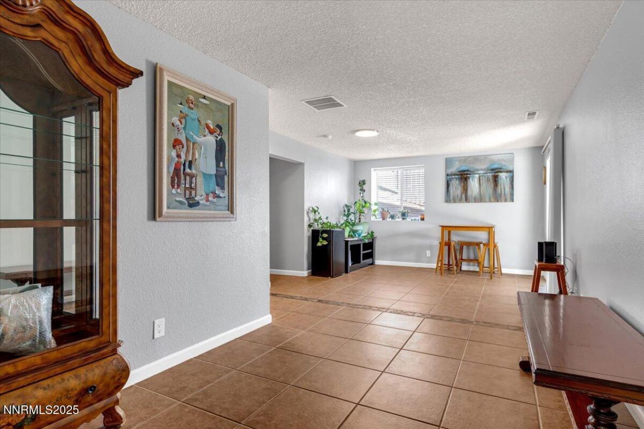 7290 Pah Rah Drive, Sparks, NV 89436 Photo