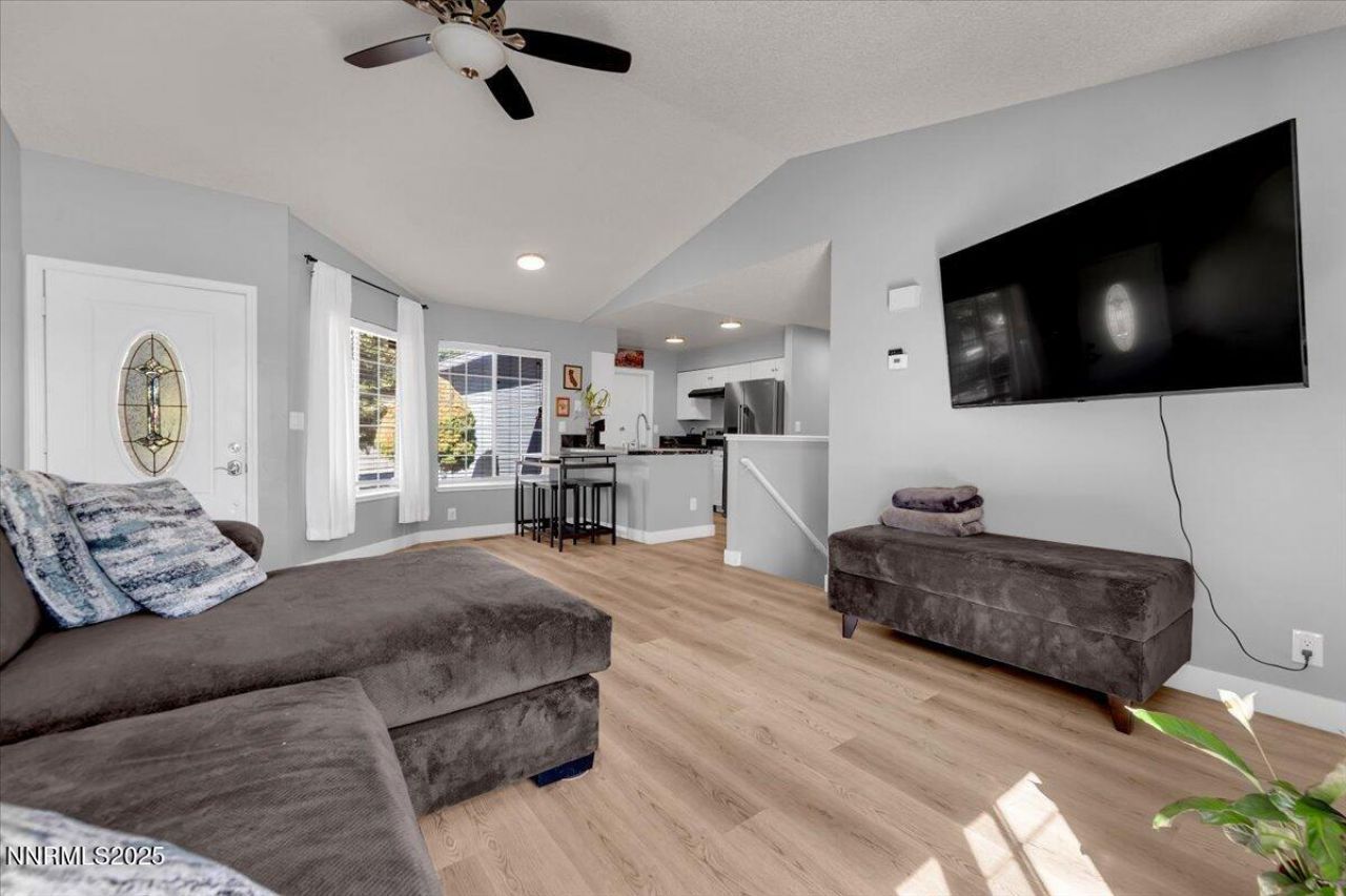 7290 Pah Rah Drive, Sparks, NV 89436 Photo