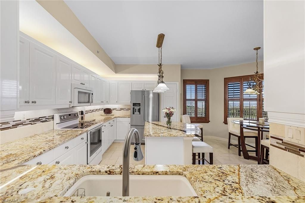 14250 Royal Harbour Ct, Unit 817, Fort Myers, FL 33908 Photo