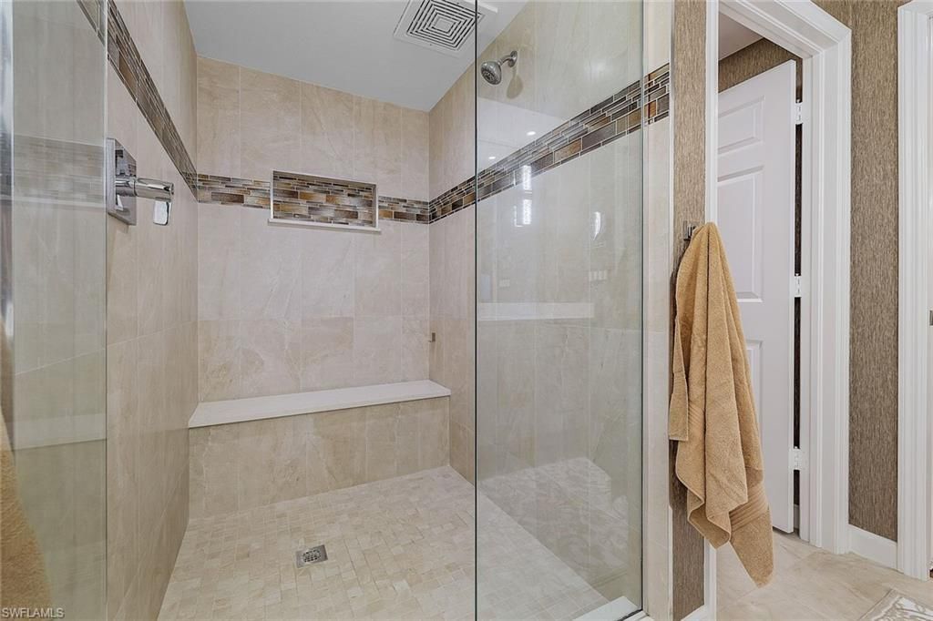 14250 Royal Harbour Ct, Unit 817, Fort Myers, FL 33908 Photo
