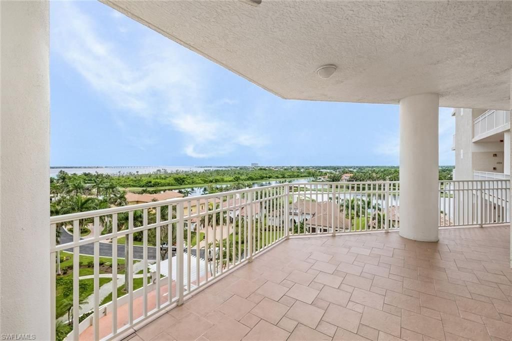 14250 Royal Harbour Ct, Unit 817, Fort Myers, FL 33908 Photo