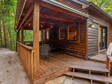 225 Platinum Drive, Slade, KY 40376