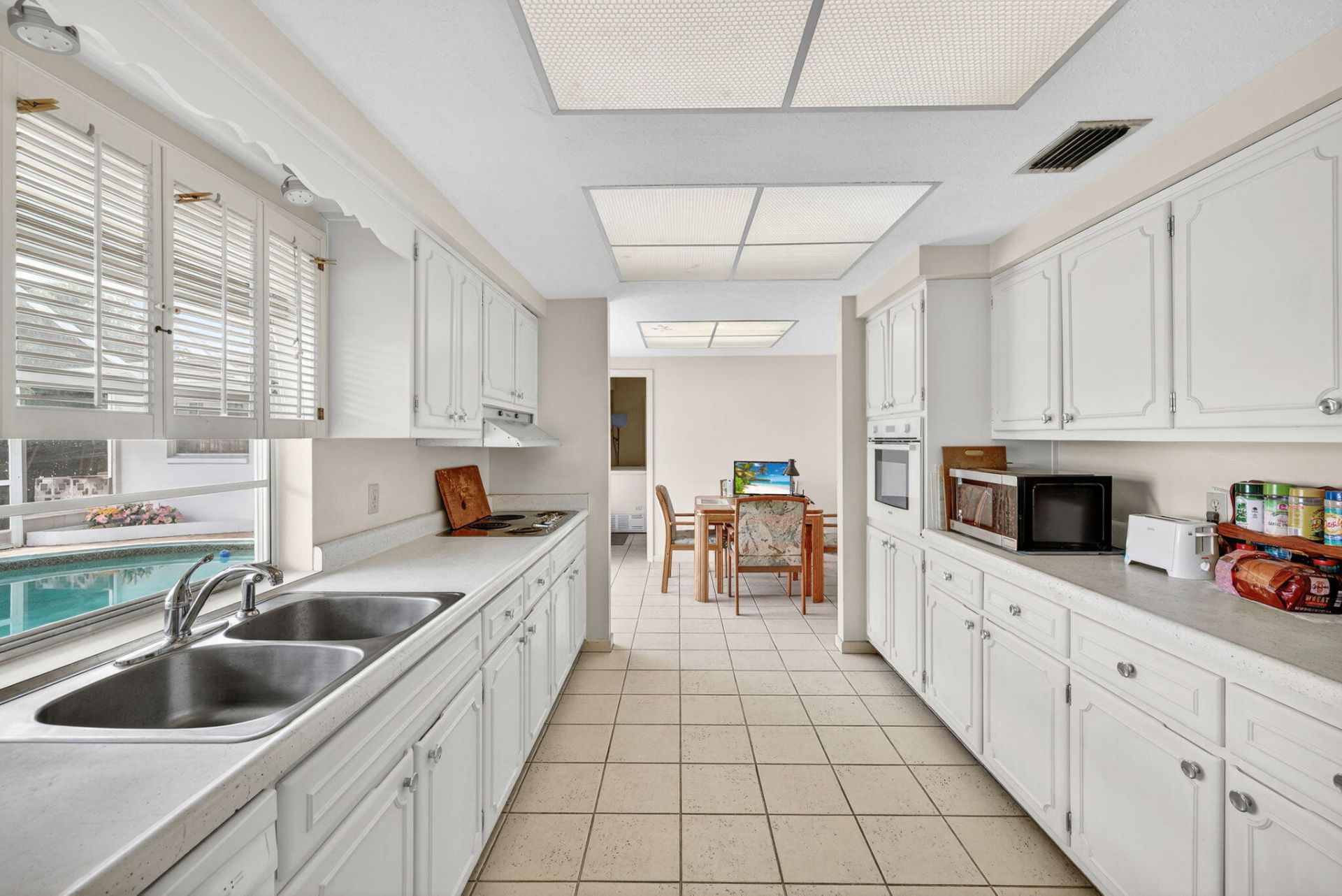 406 Leeland Heights Boulevard E, Lehigh Acres, FL 33936 Photo