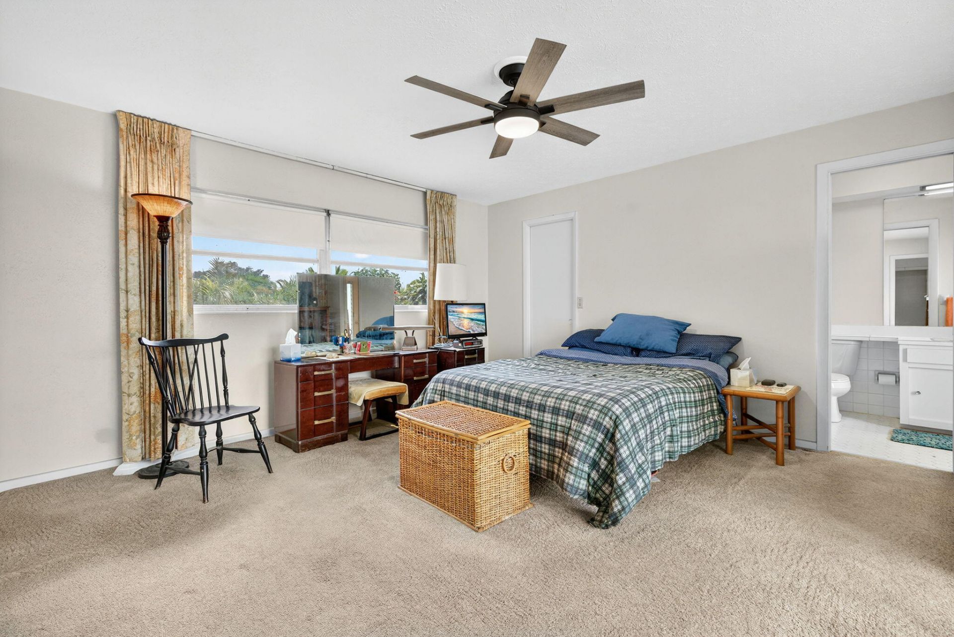 406 Leeland Heights Boulevard E, Lehigh Acres, FL 33936 Photo