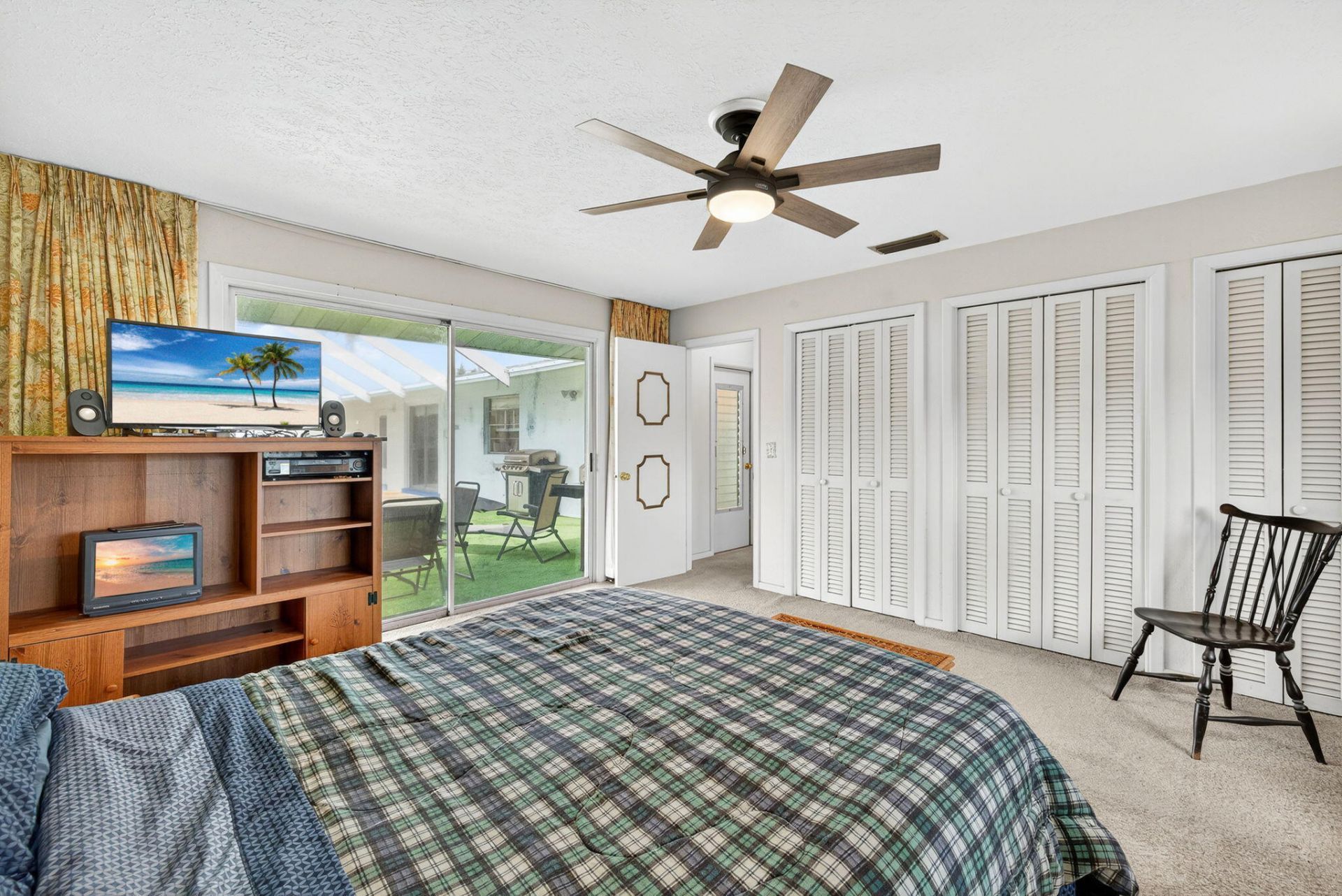 406 Leeland Heights Boulevard E, Lehigh Acres, FL 33936 Photo