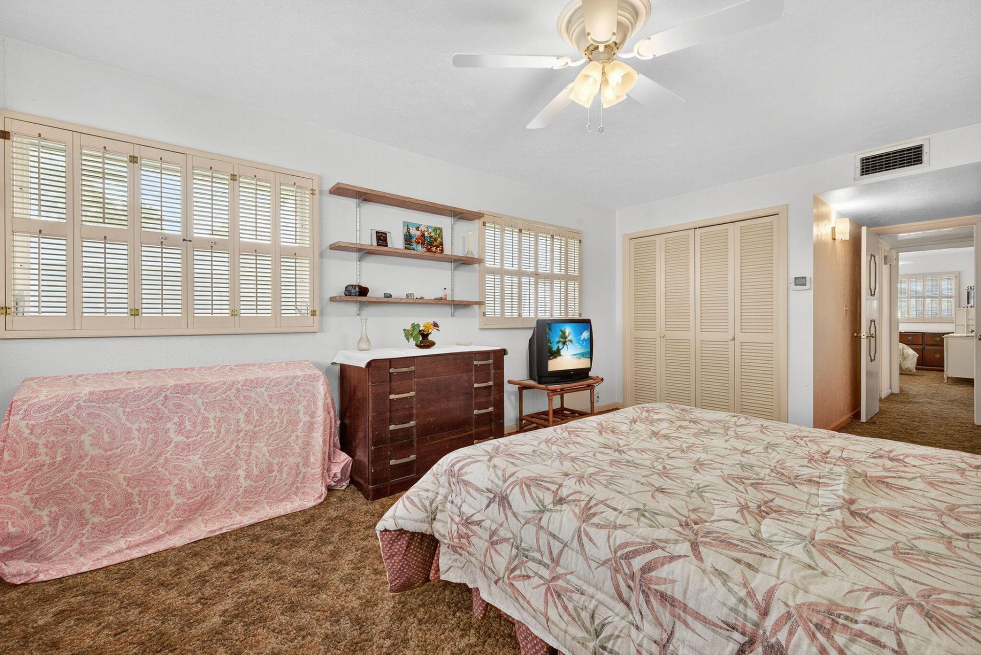 406 Leeland Heights Boulevard E, Lehigh Acres, FL 33936 Photo