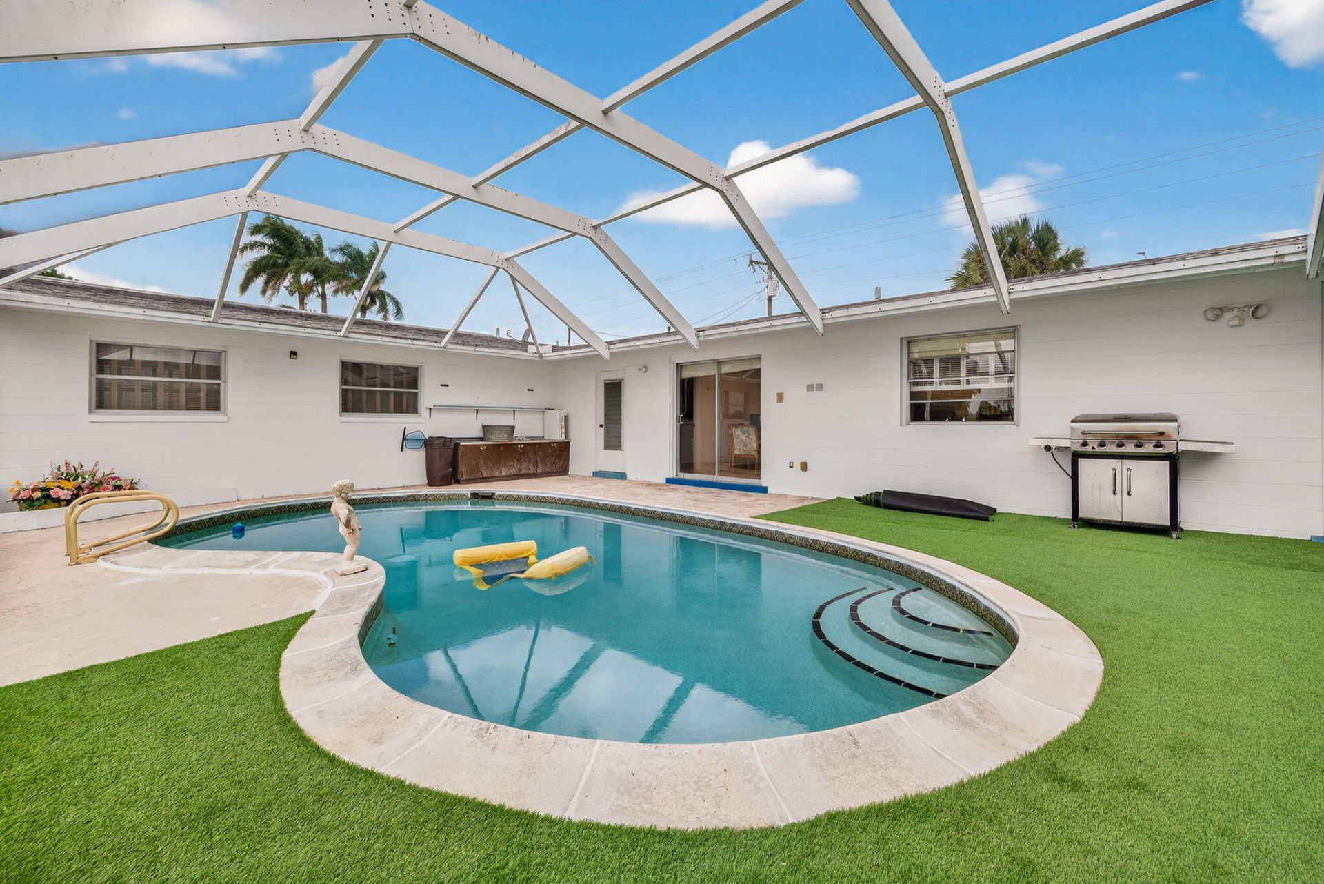 406 Leeland Heights Boulevard E, Lehigh Acres, FL 33936 Photo