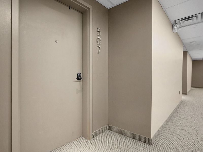 78 E Chestnut Street, Unit 507, Columbus, OH 43215 Photo 5
