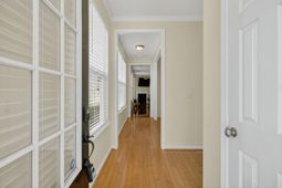 124 Diploma Drive photo 4