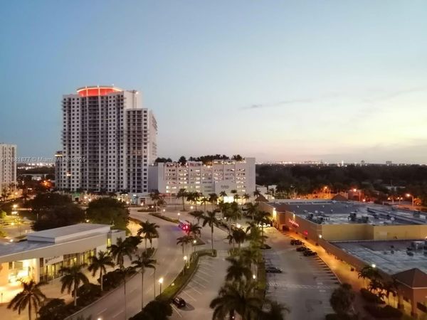 1720 Harrison St, Unit 10F, Hollywood, FL 33020