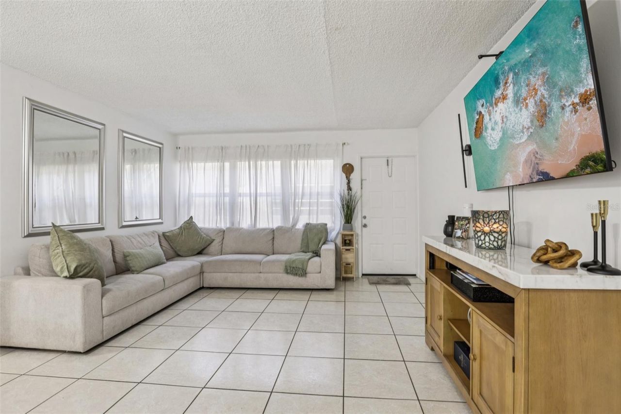 10148 Twin Lakes Drive, Unit 12C, Coral Springs, FL 33071 Photo