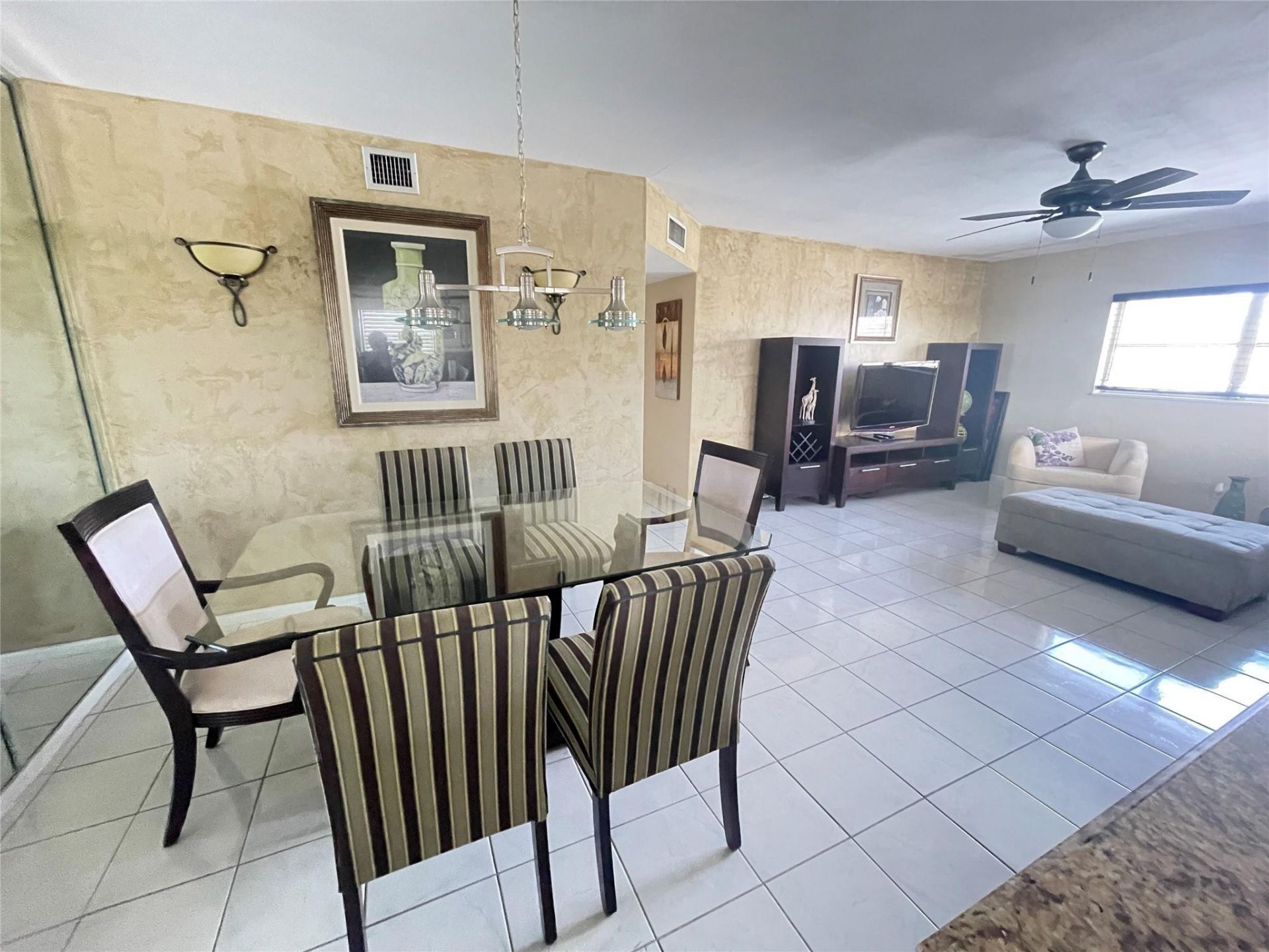 651 E Pine Drive, Unit 310, Pompano Beach, FL 33060 Photo