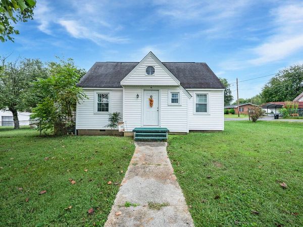 191 Magnolia Avenue, Dayton, TN 37321