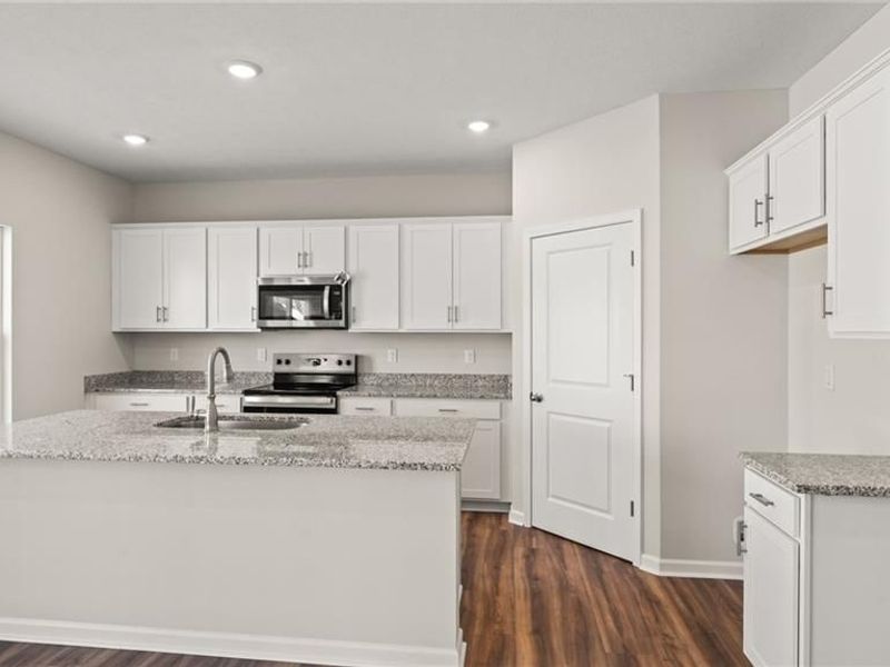 7739 Cilantro Way, Clayton, OH 45315 Photo 13