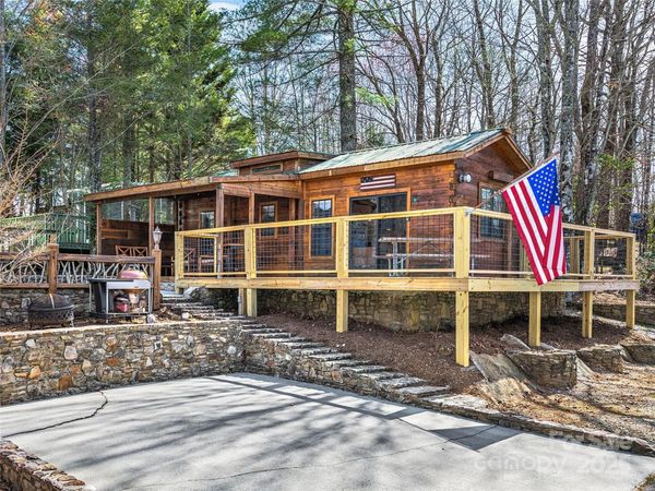 30 Boulder Drive, Unit 1, Lake Toxaway, NC 28747