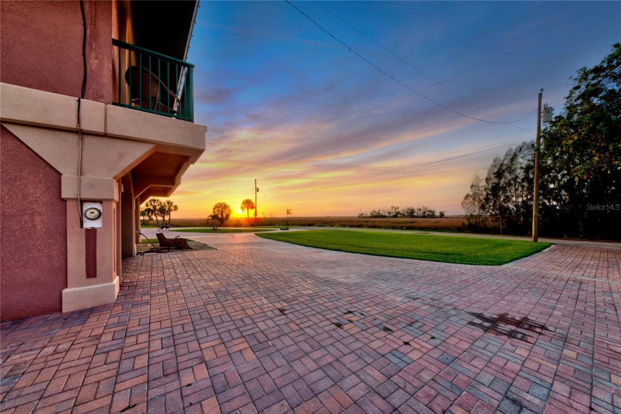 3198 Indian Gulf Lane, Spring Hill, FL 34607 Photo