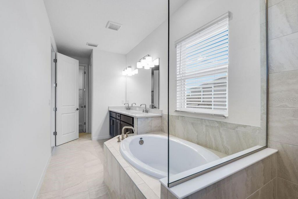 564 Moon Shell Circle, New Smyrna Beach, FL 32168 Photo