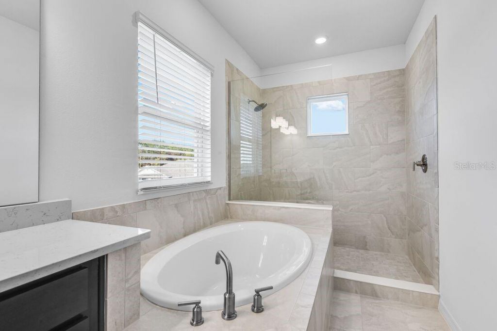 564 Moon Shell Circle, New Smyrna Beach, FL 32168 Photo